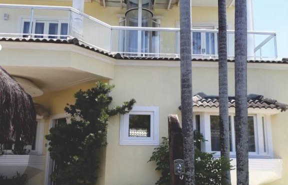 Sam's Home