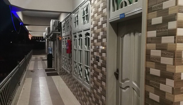 Saman Hotel