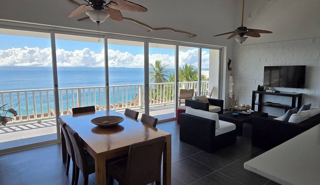 Samana , Vistamare. Spectacular Ocean & Beach Front Apartment.