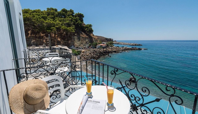 Samaria by the Sea