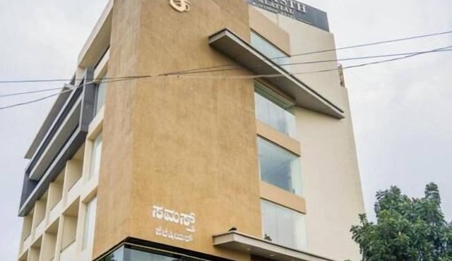 Samasth Palatial Hotel