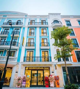 Samson Soleil Hotel