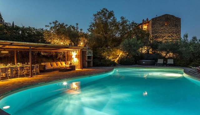 San Lorenzo - Luxury Monastery