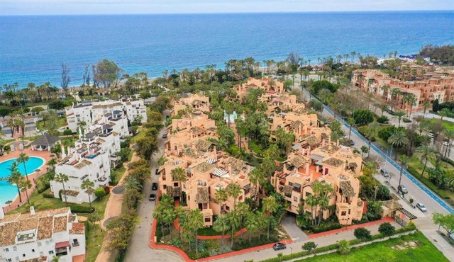 San Pedro Beach Prime location Ground Floor Beach on Your Doorstep