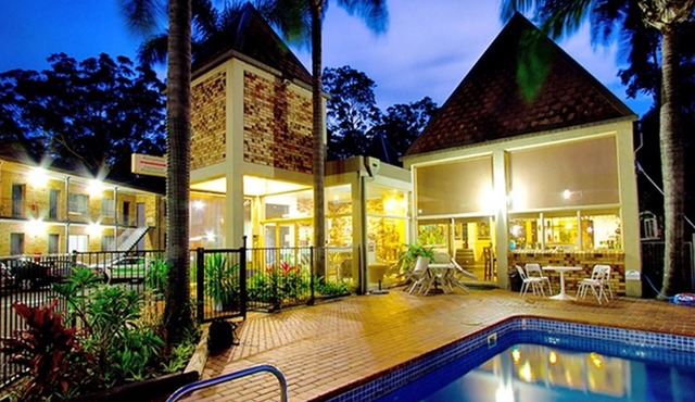 Sanctuary Resort & TreeHouse Restaurant