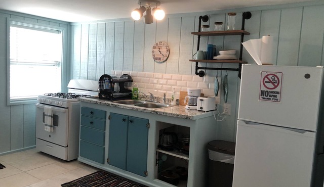 Sand Dollar Studio, Private Studio