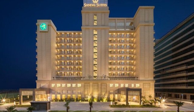 Sandal Suites by Lemon Tree Hotels