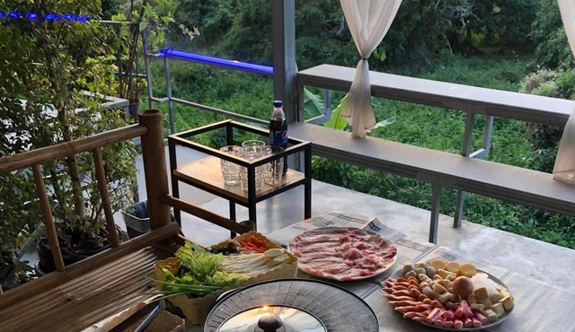 Sandee Place Mountain View Chomthong