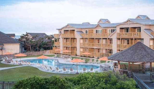 Sanderling Beach Home | Sunset & Pools Access