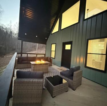 Sandstone Lodge