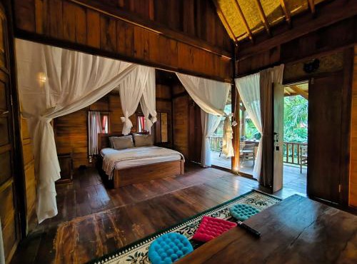 Sangeh Lodge