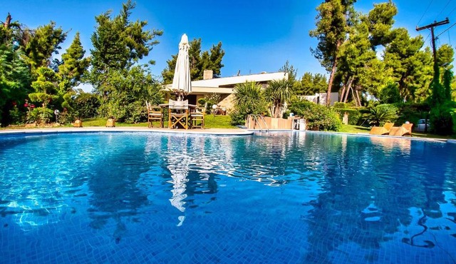 Sani Green Villa