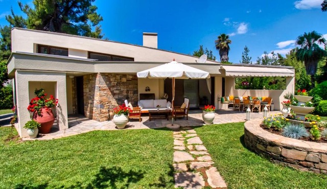 Sani villa Lili