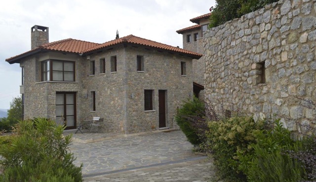 Sansa Stark Chalet