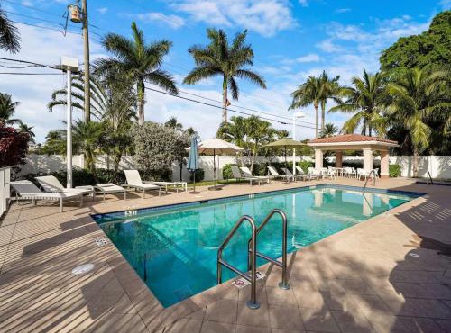 Santa Barbara Villa by Dream Vacation