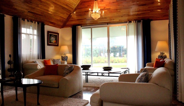 Santo Refugio Heritage Hotel