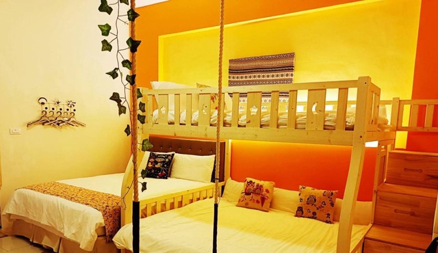 Santorini Music Family B&B