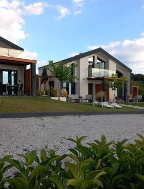 Saos Terra Suites