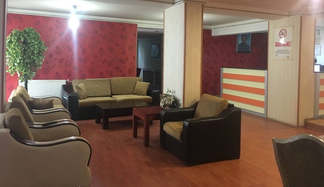 Saray Otel