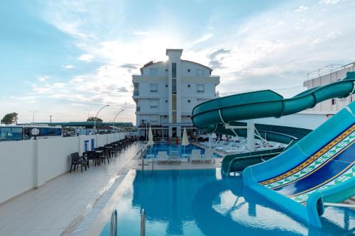Sarp Hotel Kadriye