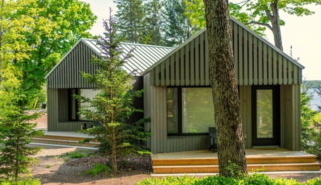 Sauna Trail Hideaway at Dimensions | Cabin Seven
