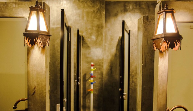 Saver Single Private Room In Silom area