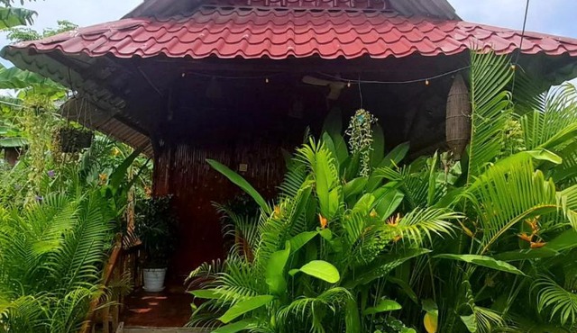 Savet Family Homestay & Tour