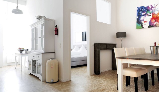 SC 2 elevator + 4 bedrooms + 2 bathrooms 110 sqm balcony +