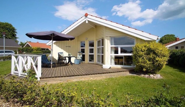 Scandiavian holiday home on the Bay of Geltingen