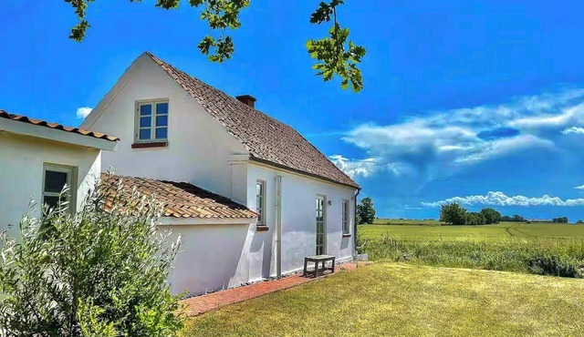 Scandinavian house at village edge in Lemkendorf