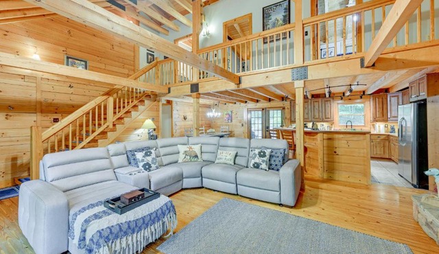 Scenic Blue Ridge Cabin Rental w/Resort Amenities