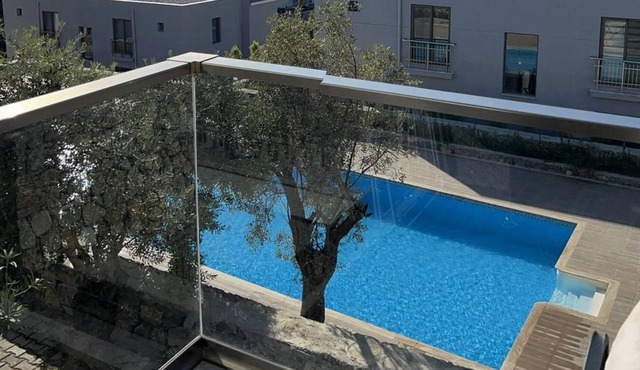 Scenic Flat with Shared Pool in Milas