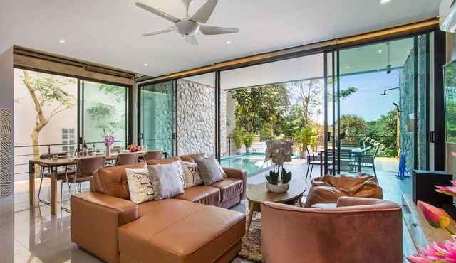 Scenic Green Hill Views 4BR Villa Jeanny