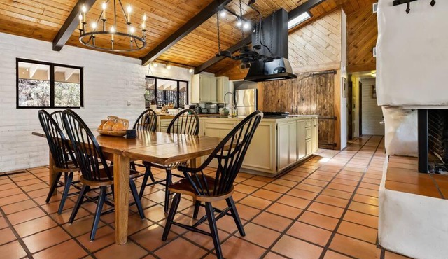 Scenic Spanish Rancho - Breathtaking Views