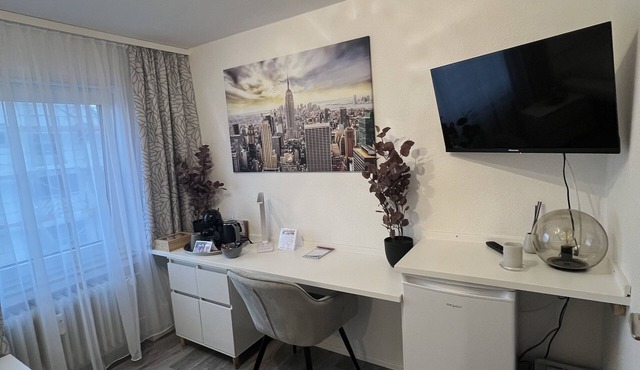 Schönes Zimmer mit Externem Bad - Nähe Donautal - Ideal für Geschäftsreisen