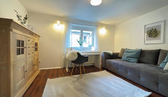 Scharnhäusle 2- Large apartment with bathtub & balcony