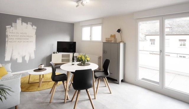 "Schiefer Winkel" Apartment (Air Conditioning/Balcony) - Claes Weinquartier