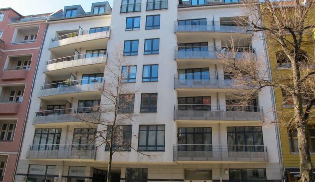 Schlüterstrasse by Interhome