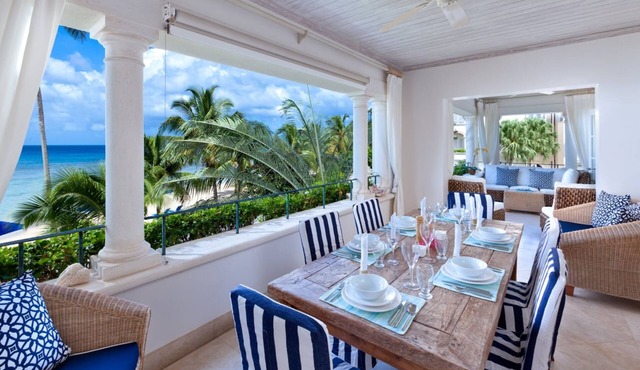 Schooner Bay 207 by Blue Sky Luxury