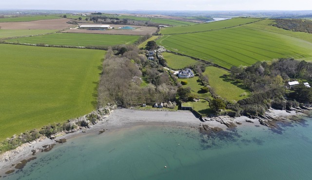 Schoopers is set amongst rolling green fields on the edge of the Camel Estuary.