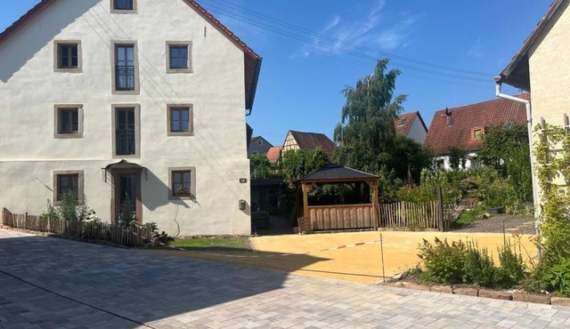 Schustermühle Vacation Rental - Apartment, Shower, Toilet, Living/Sleeping Area