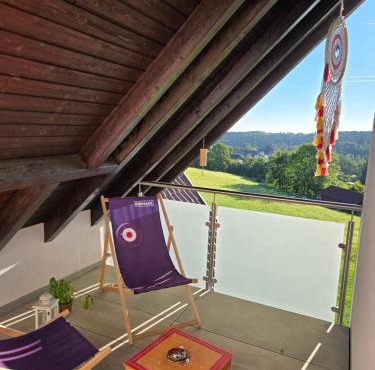 Schwarzwald-Oase mit Panoramabalkon - 3 Schlafzimmer - 6 Gäste
