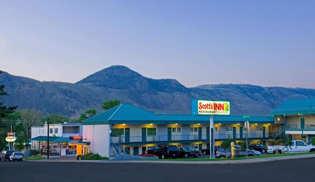 Scott's Inn & Suites