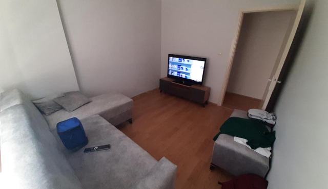 Seçkinin evi