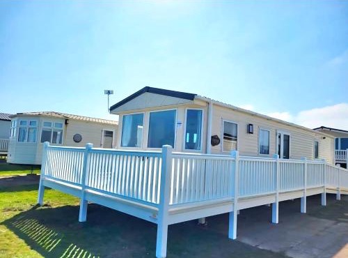 Sea Bliss Beachfront Caravan, 2 Bed King Ensuite, Sleeps 6, Wrap Decking, Crimdon Dene