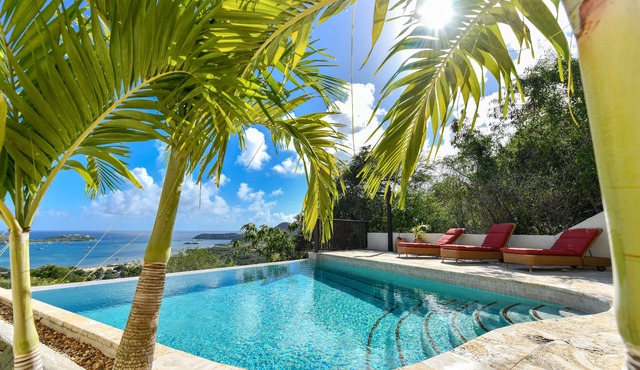 Sea La Vie Luxury Villa with Panoramic View and Pool