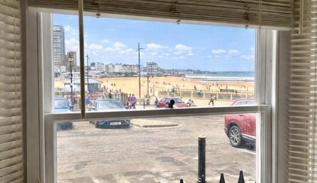 Sea View - Family Pad - Games Room- Margate -Dreamland