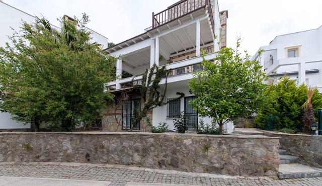 Sea View Huge Private Villa With Terrace in Bodrum