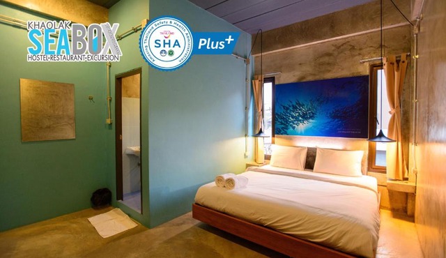 Seabox Khaolak Hostel