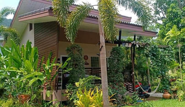 Seabreeze Cottage
